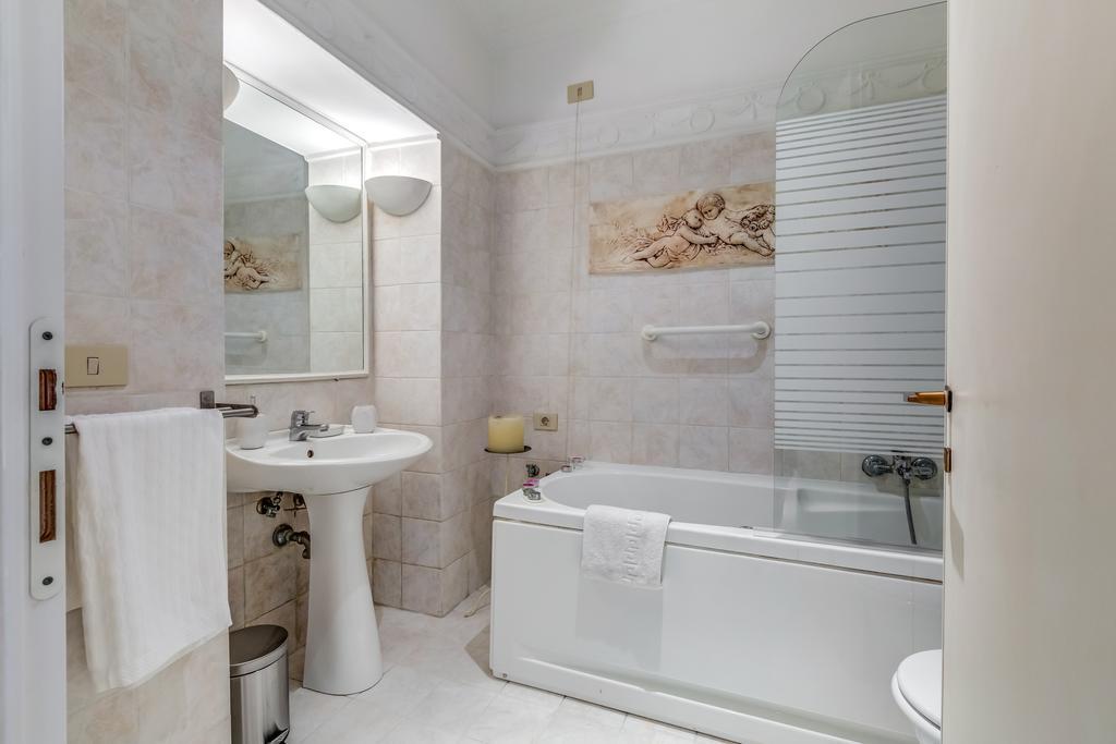 Veneto Excelsior Suite Rome Chambre photo